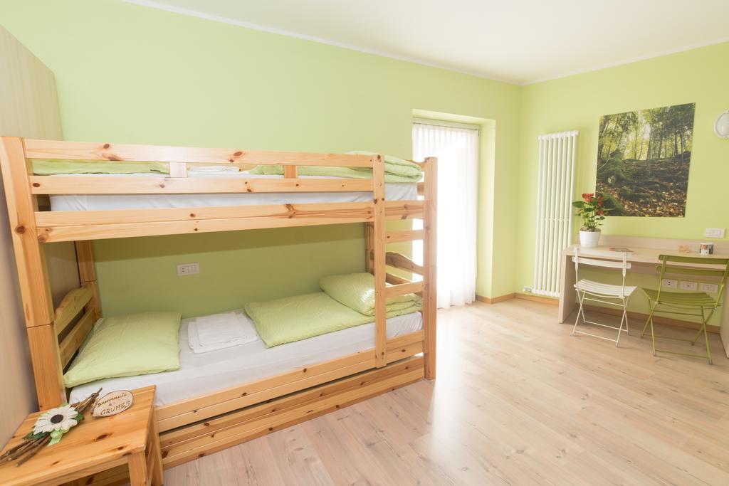 Hostel L'Ost - Ostello Di Grumes Rum bild